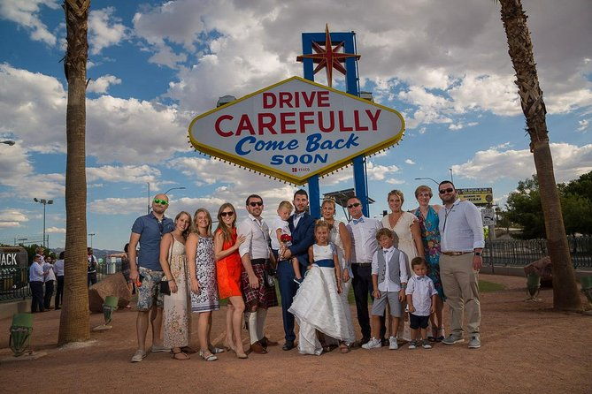 3-hour-private-limo-photo-tour