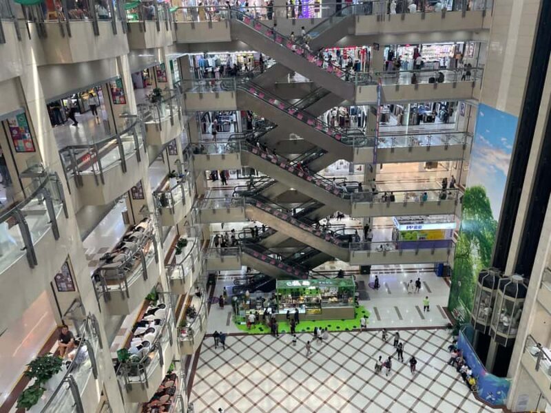 3-Hour Private Shopping & Bargaining Tour in Beijing - Authenticity and Local Flavor