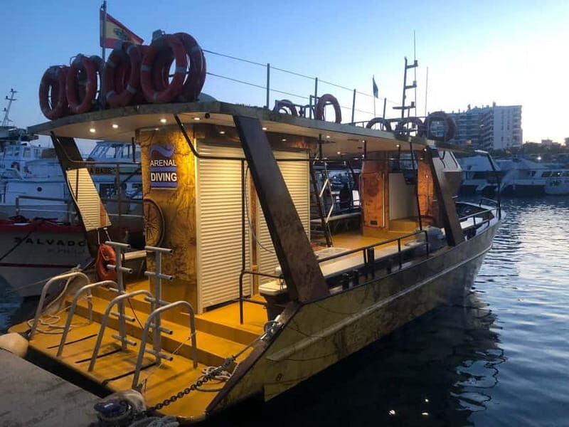 3-Hour Private Sunset Snorkel Boat for Large Groups - FAQs