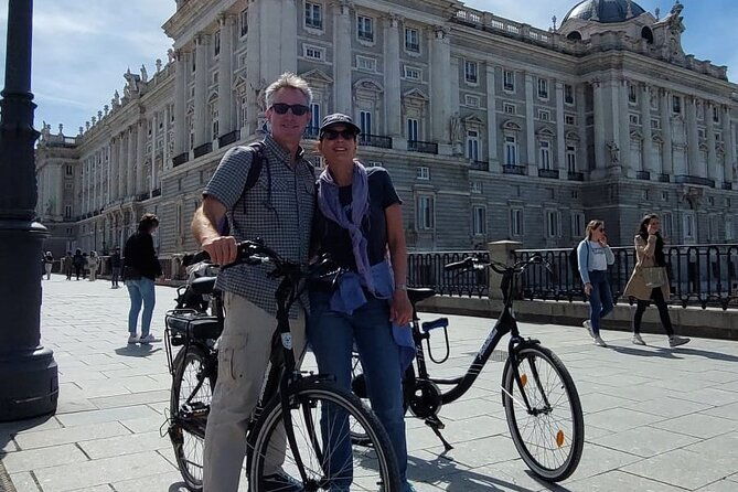 3-hour-private-tour-of-madrid-by-bike