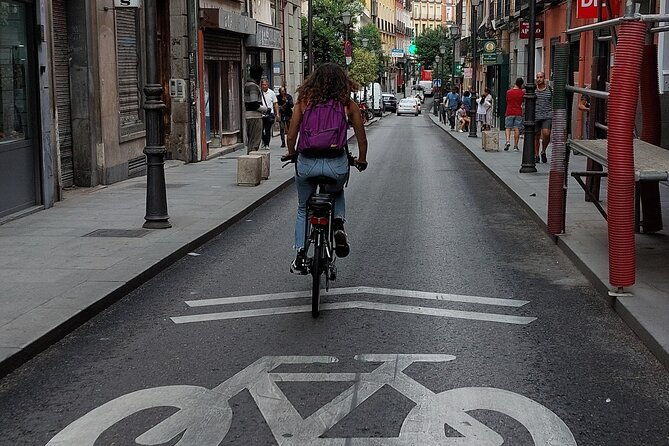 3-hour-private-tour-of-madrid-by-bike