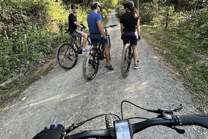 3-hour-private-tour-on-e-bike-discover-el-valle-de-anton