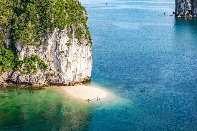 3-Hour Private Yacht Discover the Spectacular of Ha Long Bay - Key Points