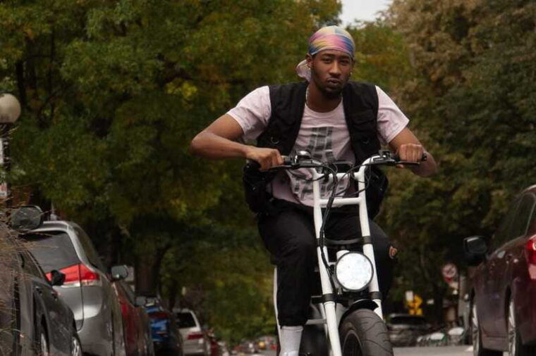 3-hour-scooter-sightseeing-in-montreal