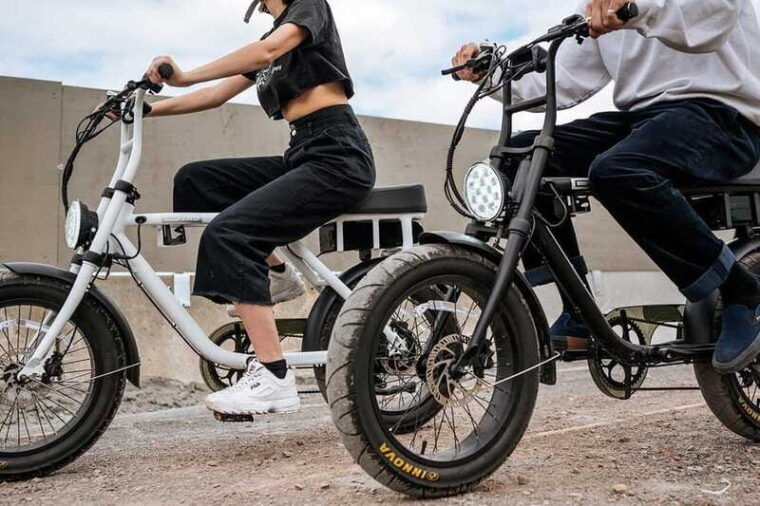 3-hour-scooter-sightseeing-in-montreal