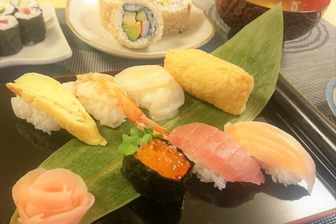 3-hour-small-group-sushi-making-class-in-tokyo