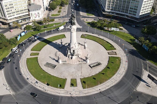 3-hour-tour-in-lisbon-7-hills-private-tuk-tuk