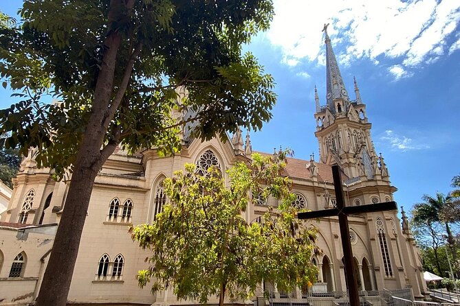 3-hour-tour-through-literature-in-belo-horizonte
