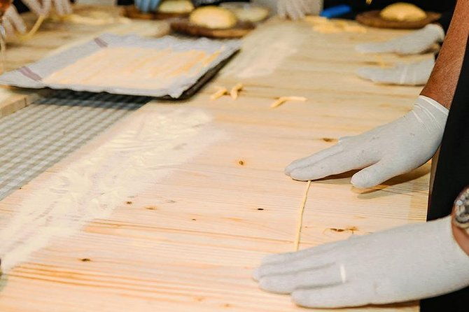 3-hour-tuscan-cooking-class-with-wine-oil-tasting