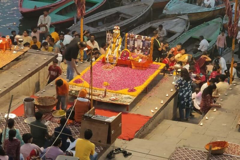 3-Hour Varanasi Tour: Ganga Aarti, Boat Ride & Manikarnika - Key Points