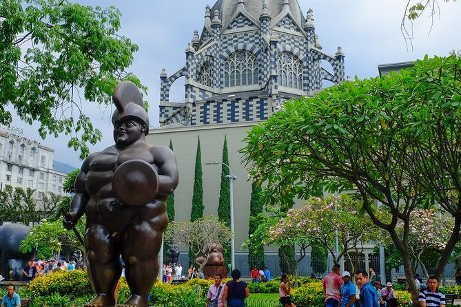 3-hours-city-tour-in-medellin-colombia
