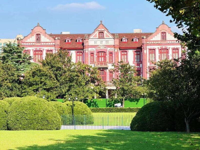 3-hours-city-walk-in-french-concession-and-street-food-tour