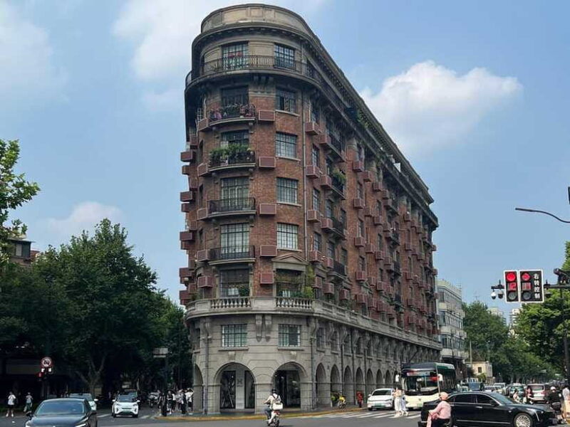 3-hours-city-walk-in-french-concession-and-street-food-tour