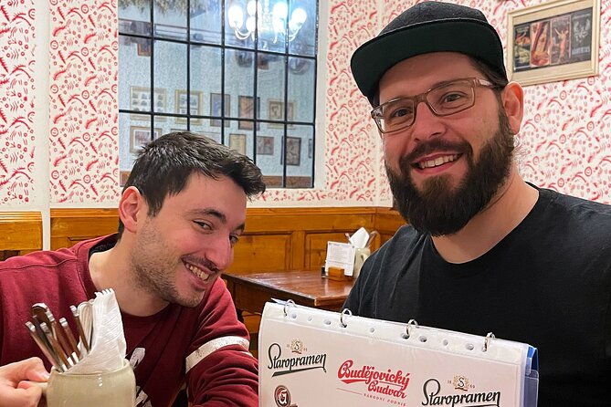 3-hours-food-tour-in-prague-retro-2