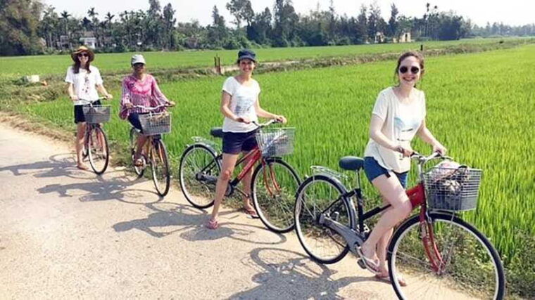 3-hours-hoi-an-countryside-bicycle-tour