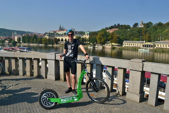 3-hours-magnificent-tour-by-e-scooter-hugobike
