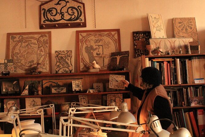 3-hours-mosaic-workshop-in-trastevere