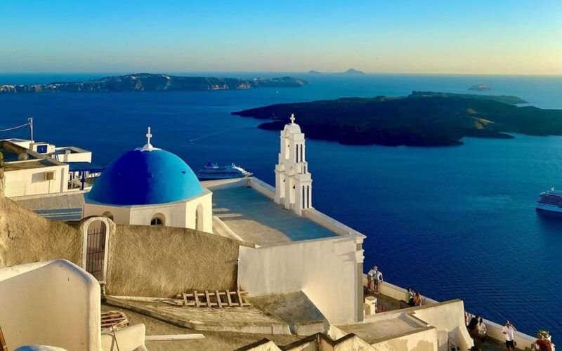 3-hours-panoramic-tour-to-oia-2