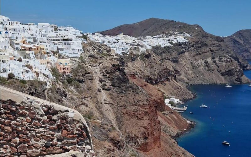 3-hours-panoramic-tour-to-oia-2