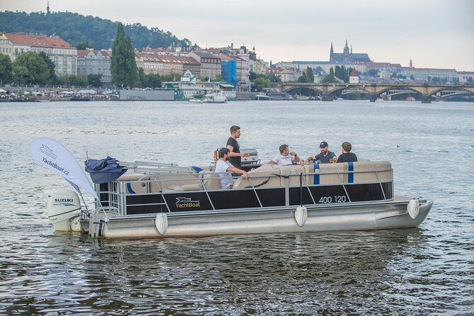 3-hours-prague-private-boat-cruise-beer-or-prosecco-unlimited-4