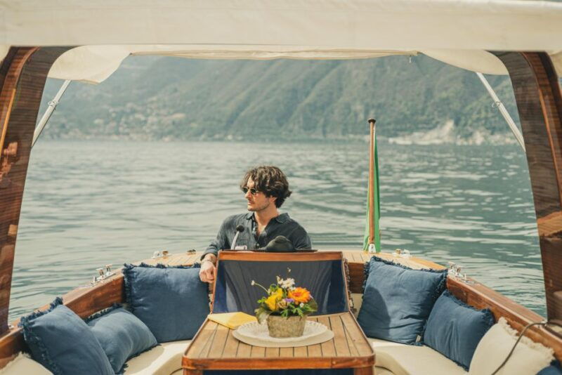 3-hours-private-boat-tour-on-como-lake-bellagio-wood-boat