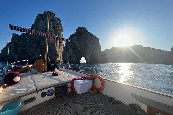 3-hours-private-capri-by-boat-for-couples