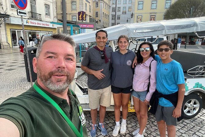 3-hours-private-lisbon-food-tuk-tour