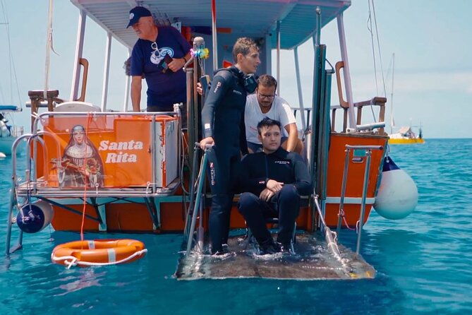 3-hours-shared-tour-to-accessible-boat-en-canary-island