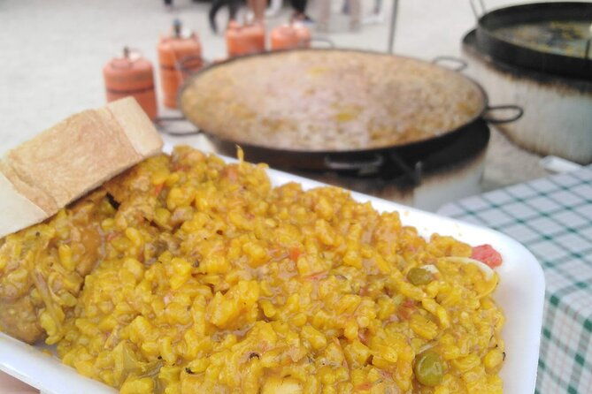 3-hours-tapas-tour-in-granada-spain