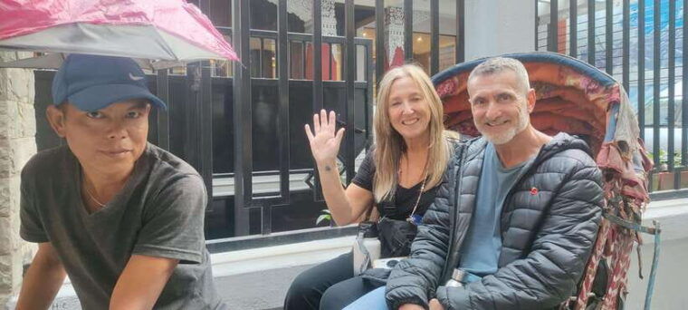 3-hours-thamel-sightseeing-tour-by-rickshaw-in-kathmandu