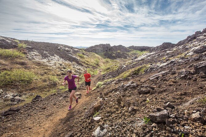 3-hours-volcano-city-trail-running-tour-in-reykjavik