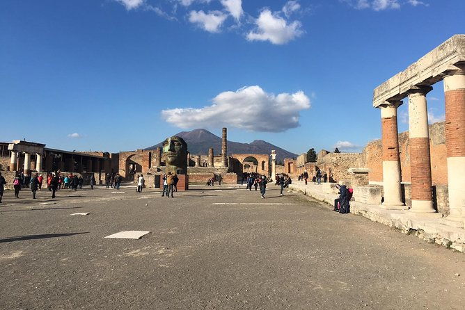 3-hours-walking-tour-in-pompeii-with-an-archaeologist-4