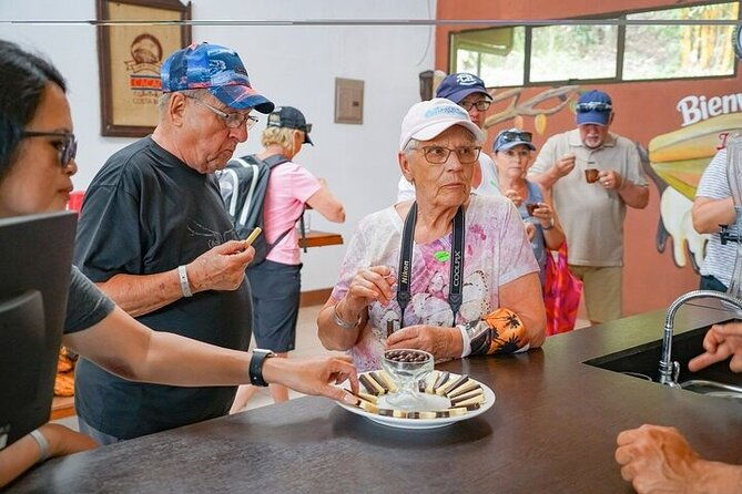 3-in-1-monteverde-cloud-forest-coffee-chocolate-and-sugar-cane-tour