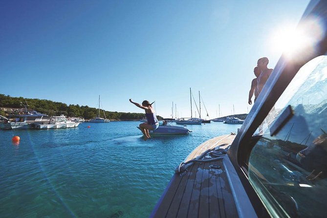 3-island-split-boat-tour-solta-drvenik-mali-drvenik-veli