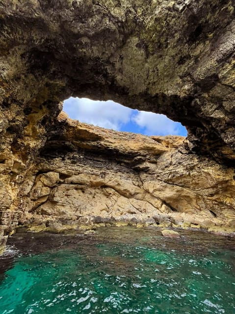 3-islands-cruise-gozo-comino-blue-lagoon-caves