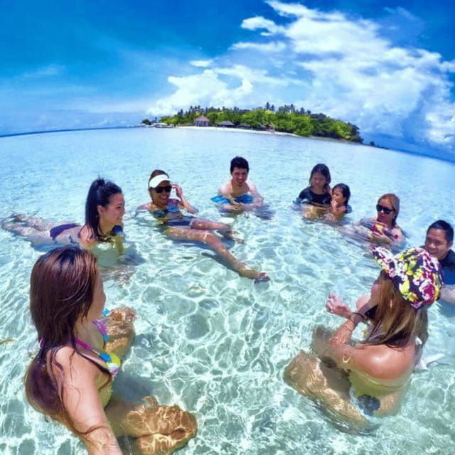 3-islands-hopping-at-gilutungan-caohagan-nalusuan-lunch