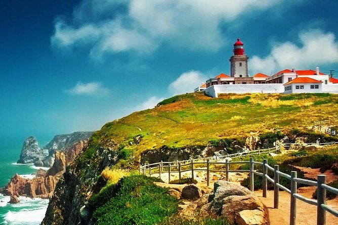 3-night-private-tour-of-lisbon-sintra-cascais-estoril-sesimbra-and-arrabida