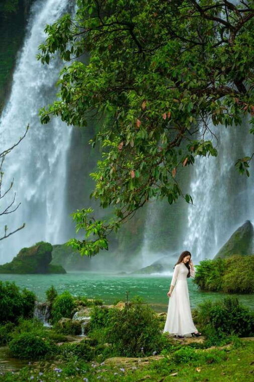 3-nights-2-days-trip-ban-gioc-waterfall-angel-eye-mountain