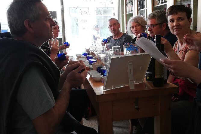 3 table wines & 5 Port wines + Tapas - What’s Included and What Not
