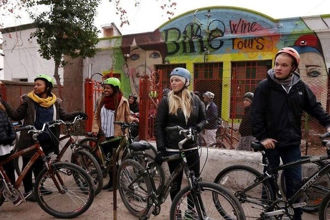 3-wineries-biking-tour-in-chacras-de-coria-with-lunch