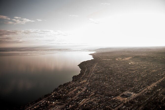 30-mile-north-shore-helicopter-tour