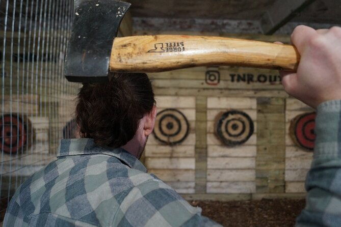 30-minute-axe-throwing-experience-in-llangollen