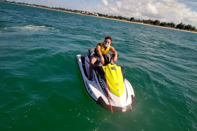 30-minute-jet-ski-ride-along-isla-verde-beach