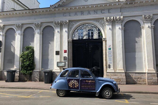 30-Minutes Private Guided Tour of Lille by Convertible 2CV - Exploring Lille in Style: The Classic 2CV Experience