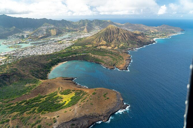 30-minutes-shared-helicopter-tour-in-honolulu