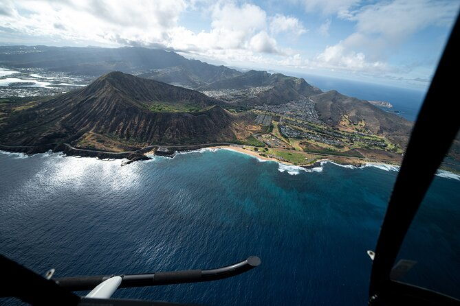 30-minutes-shared-helicopter-tour-in-honolulu