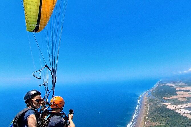 3000-ft-private-paragliding-experience-in-costa-rica