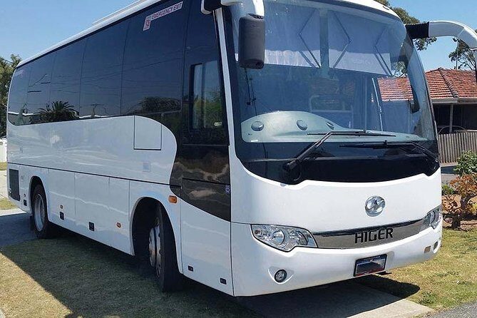 33 Seater Luxury Bus Rental Dubai - Why choose this luxury bus rental?