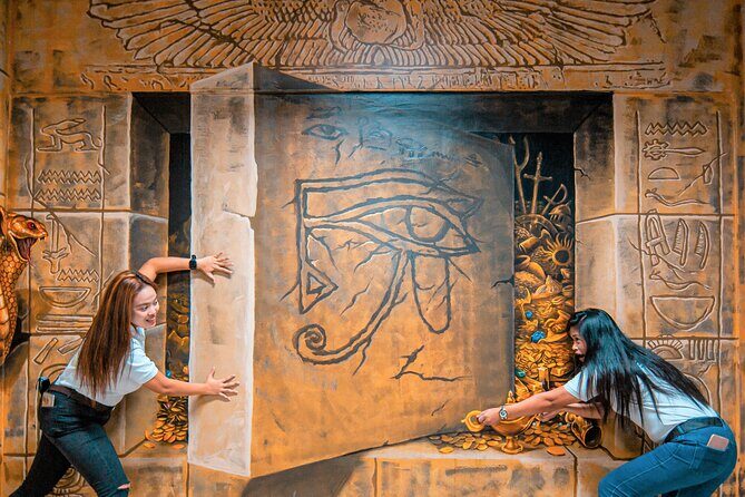 3D World Selfie Museum Dubai - Who Should Consider Visiting?