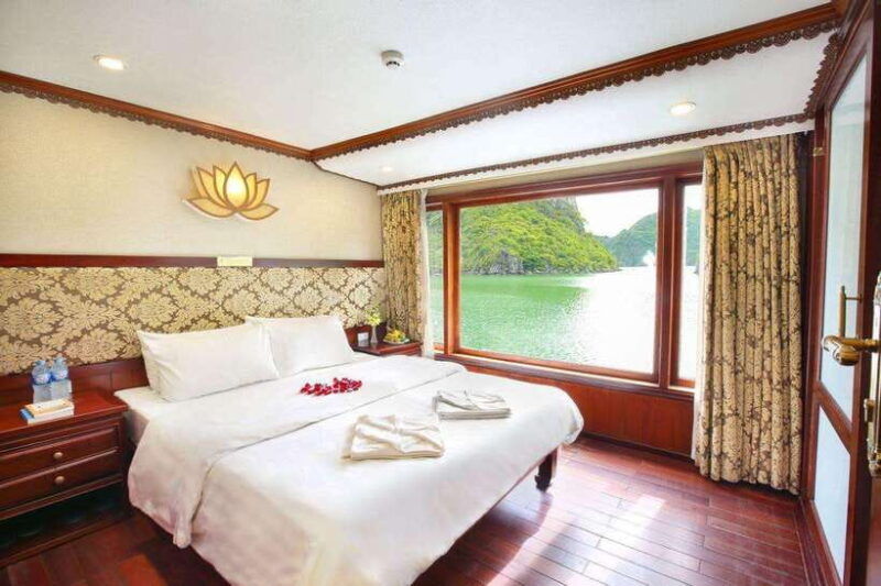 3d2n-ha-long-bay-cruise-by-oriental-sails